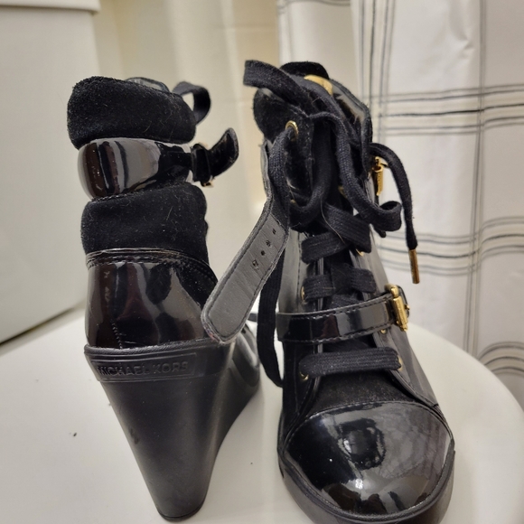 Michael kors heeled boots - Picture 3 of 5